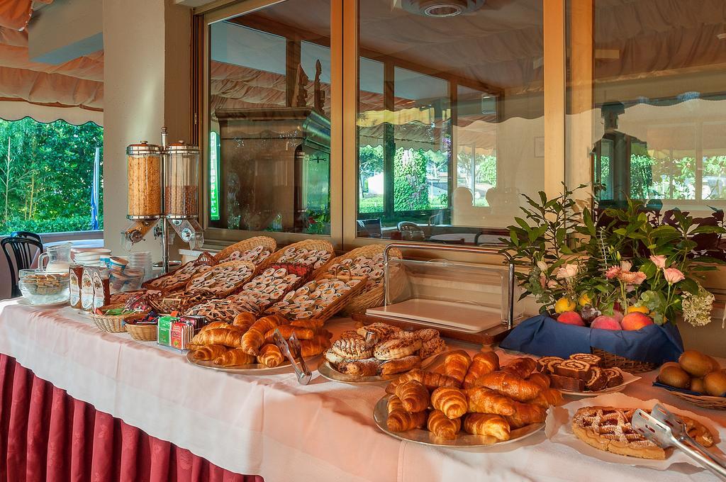 Hotel Le Ginestre Lido di Camaiore Dış mekan fotoğraf