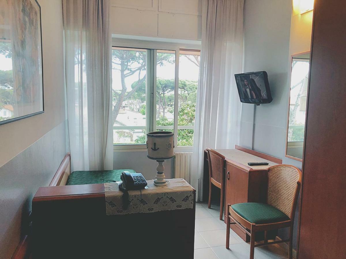 Hotel Le Ginestre Lido di Camaiore Dış mekan fotoğraf