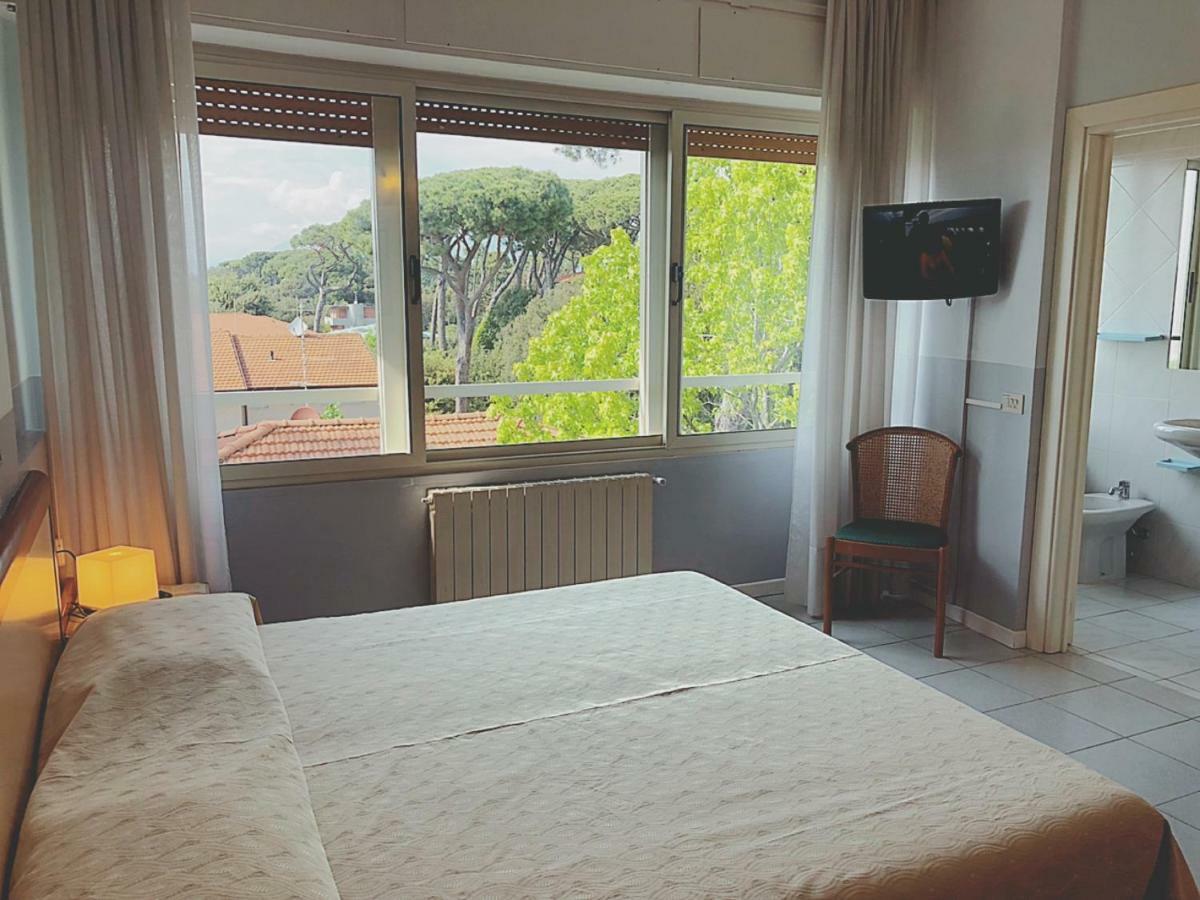 Hotel Le Ginestre Lido di Camaiore Dış mekan fotoğraf